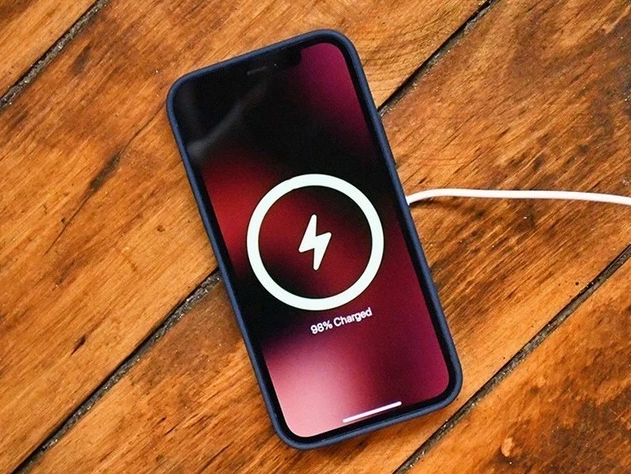 岗巴苹果手机维修分享iPhone 12可以随便充电吗 
